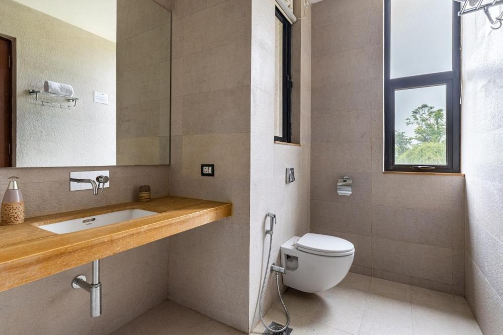Tipsy Turtle 47 Villa ロナバラ エクステリア 写真